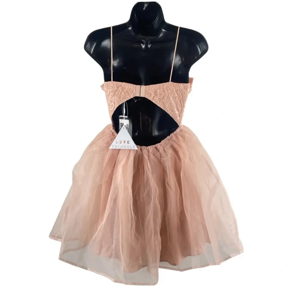 Urban Outfitters Love Triangle Pink Lace Dress-Small, NWT - Picture 9 of 10